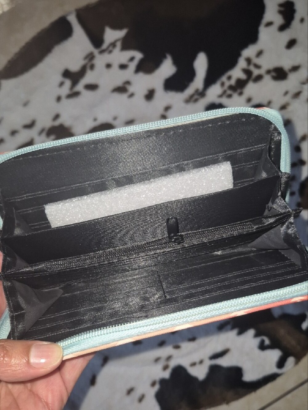 Aztec Pattern Zip Wallet - Picture 2 of 3